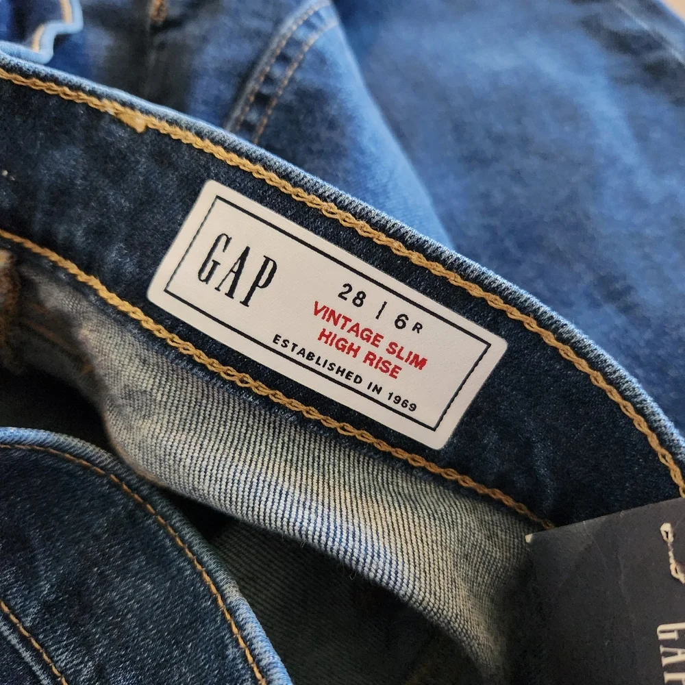 NWT Gap Dark Indigo Blue Vintage Slim High Rise Jeans - Picture 3 of 8